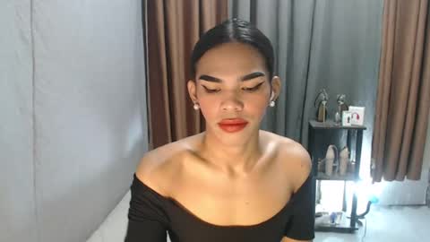 Snapshot of neomi_hardcock chatting on 19, 7, 2026 neomi online show from 19, 7, 2026