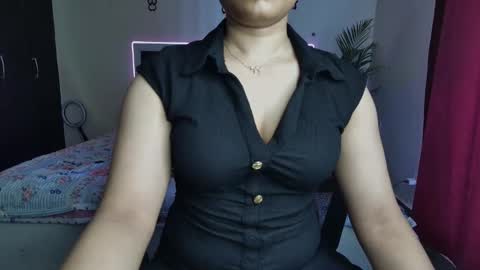 Snapshot of neon_venom chatting on 19, 5, 2026 Kashish online show from 19, 5, 2026