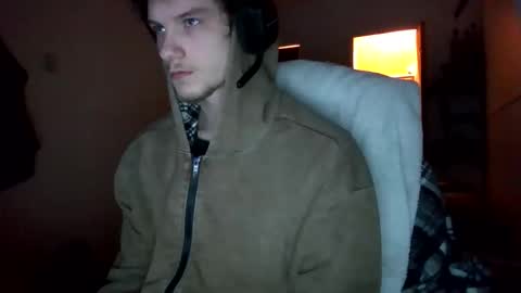 nephew_p online show from 28, 3, 2026