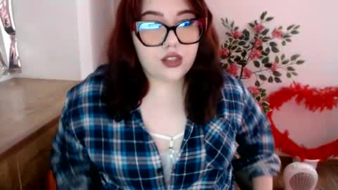 Snapshot of nereia chatting on 10, 6, 2026 nereia online show from 10, 6, 2026