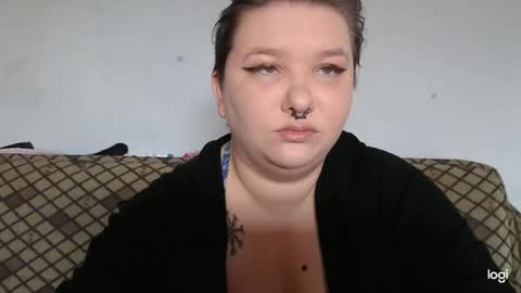Snapshot of neriphine chatting on 12, 1, 2026 Neriphine online show from 12, 1, 2026