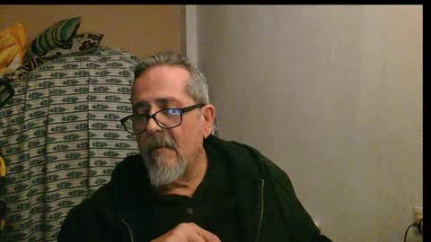 Snapshot of neron401 chatting on 8, 11, 2025 neron401 online show from 8, 11, 2025