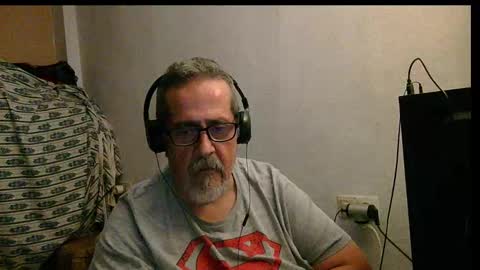 Snapshot of neron401 chatting on 14, 11, 2025 neron401 online show from 14, 11, 2025