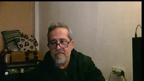 Snapshot of neron401 chatting on 25, 11, 2025 neron401 online show from 25, 11, 2025