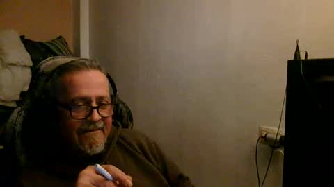 Snapshot of neron401 chatting on 18, 4, 2026 neron401 online show from 18, 4, 2026