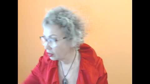 NessyJenixs online show from 5, 5, 2026