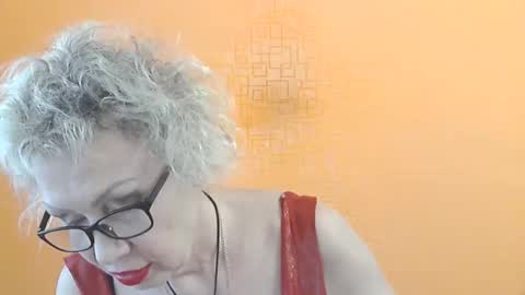 Snapshot of nessyjenixs chatting on 28, 5, 2026 NessyJenixs online show from 28, 5, 2026