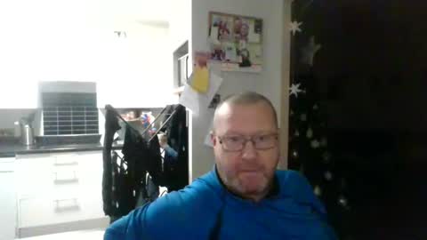 Snapshot of nesuk chatting on 13, 12, 2024 nesuk online show from 13, 12, 2024