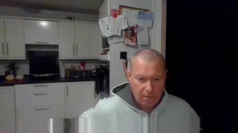 Snapshot of nesuk chatting on 14, 11, 2025 nesuk online show from 14, 11, 2025