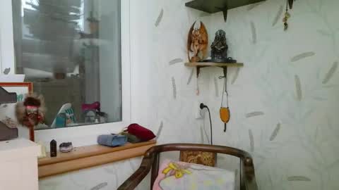 Nettie Allie online show from 1, 12, 2025