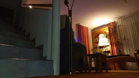 neu4gierig online show from 18, 12, 2024