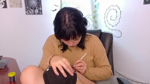Snapshot of neurotic_witch chatting on 28, 4, 2026 Mar online show from 28, 4, 2026