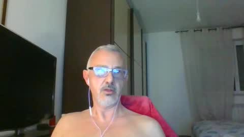 nevenerabis online show from 8, 1, 2025