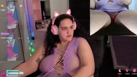 Snapshot of nevermakeawish chatting on 5, 2, 2025 Wishs Playground online show from 5, 2, 2025