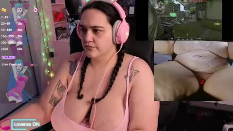 Snapshot of nevermakeawish chatting on 19, 2, 2025 Wishs Playground online show from 19, 2, 2025