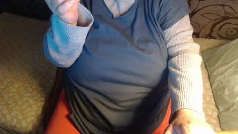 Snapshot of new_milf chatting on 14, 5, 2026 Lilly online show from 14, 5, 2026