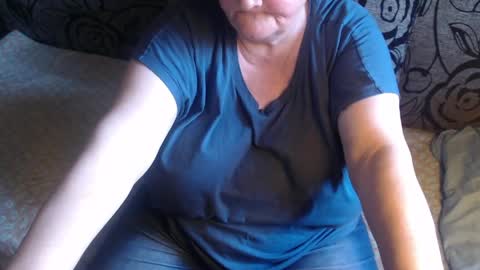 Snapshot of new_milf chatting on 26, 5, 2026 Lilly online show from 26, 5, 2026