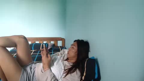 Snapshot of newest_star69 chatting on 24, 9, 2025 Lucy Pearl online show from 24, 9, 2025