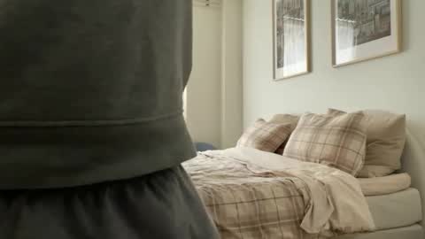 Henry online show from 21, 2, 2026