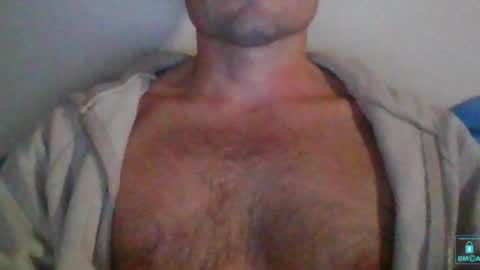 Snapshot of newtyguy90 chatting on 16, 12, 2024 newtyguy90 online show from 16, 12, 2024