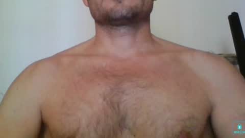 Snapshot of newtyguy90 chatting on 24, 12, 2024 newtyguy90 online show from 24, 12, 2024