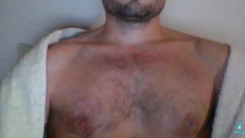 Snapshot of newtyguy90 chatting on 30, 12, 2024 newtyguy90 online show from 30, 12, 2024