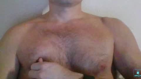 Snapshot of newtyguy90 chatting on 3, 1, 2025 newtyguy90 online show from 3, 1, 2025