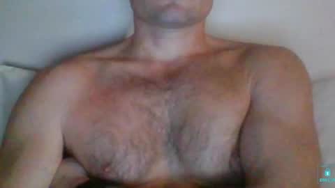 Snapshot of newtyguy90 chatting on 4, 1, 2025 newtyguy90 online show from 4, 1, 2025