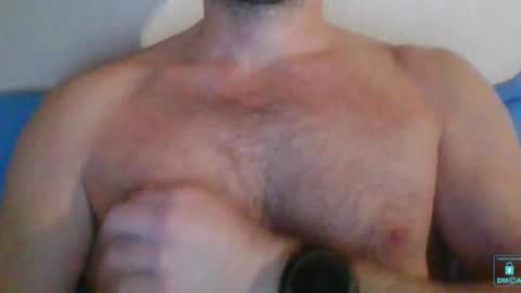 Snapshot of newtyguy90 chatting on 17, 1, 2025 newtyguy90 online show from 17, 1, 2025