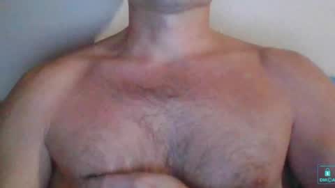 Snapshot of newtyguy90 chatting on 19, 1, 2025 newtyguy90 online show from 19, 1, 2025