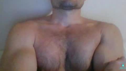 Snapshot of newtyguy90 chatting on 23, 2, 2025 newtyguy90 online show from 23, 2, 2025