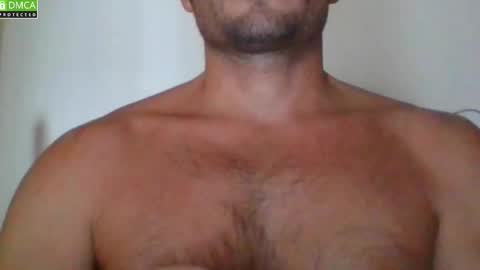 Snapshot of newtyguy90 chatting on 29, 9, 2025 newtyguy90 online show from 29, 9, 2025