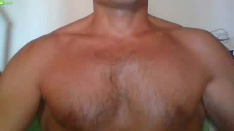 Snapshot of newtyguy90 chatting on 3, 7, 2026 newtyguy90 online show from 3, 7, 2026