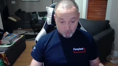 Snapshot of newvvorld chatting on 20, 1, 2025 NewWorld online show from 20, 1, 2025