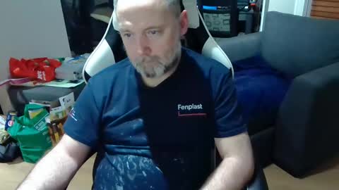 Snapshot of newvvorld chatting on 29, 1, 2025 NewWorld online show from 29, 1, 2025