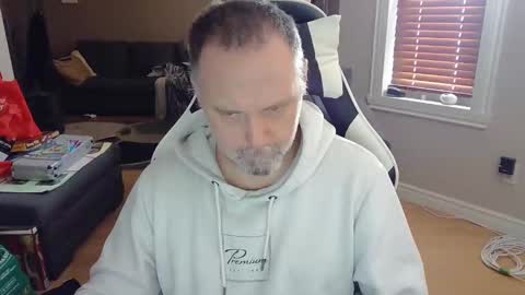 Snapshot of newvvorld chatting on 18, 2, 2025 NewWorld online show from 18, 2, 2025