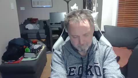 Snapshot of newvvorld chatting on 17, 2, 2026 NewWorld online show from 17, 2, 2026