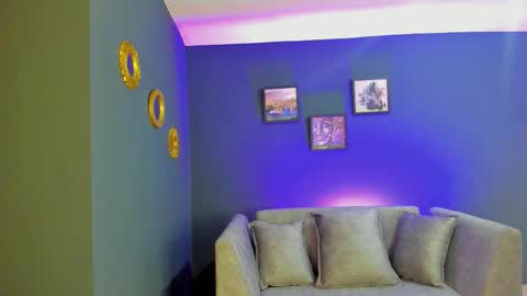 Snapshot of neyder_sanz chatting on 24, 2, 2026 NEYDER online show from 24, 2, 2026