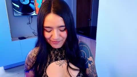 Snapshot of neytiri_san chatting on 30, 4, 2026 Valery Gonzales online show from 30, 4, 2026