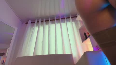  Angie   Instagram  angie julianac add me online show from 11, 9, 2025