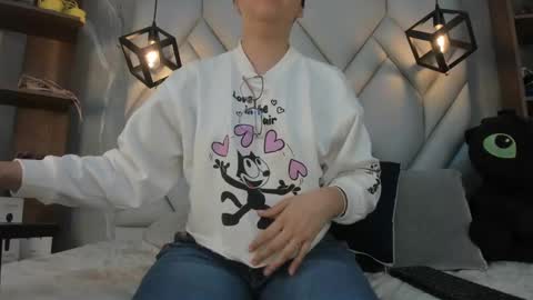 Milena online show from 11, 3, 2025