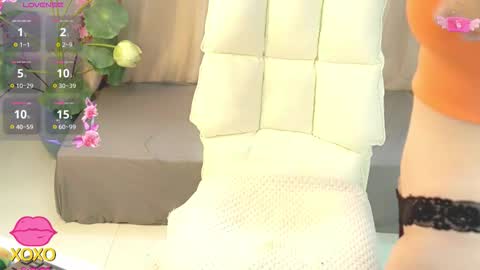 Snapshot of nhatlinhnguyen chatting on 24, 9, 2025 nhatlinhnguyen online show from 24, 9, 2025