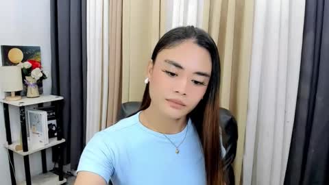 Snapshot of nhicolehollywood chatting on 8, 2, 2026 hottie nicole online show from 8, 2, 2026