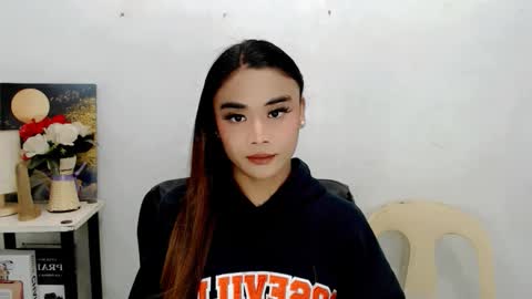 Snapshot of nhicolehollywood chatting on 19, 2, 2026 hottie nicole online show from 19, 2, 2026