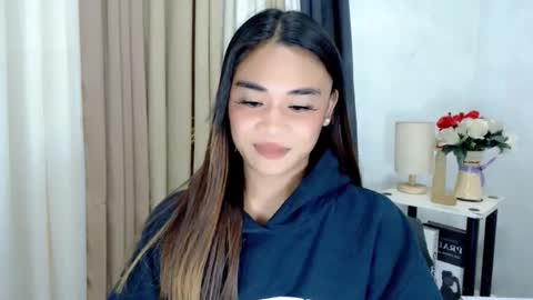 Snapshot of nhicolehollywood chatting on 22, 2, 2026 hottie nicole online show from 22, 2, 2026