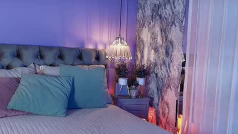 Snapshot of nia__s chatting on 16, 12, 2025 Nia online show from 16, 12, 2025