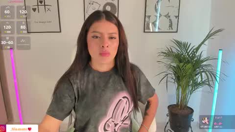 Nia online show from 12, 3, 2025