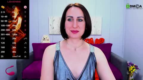 niasmithh online show from 22, 2, 2025