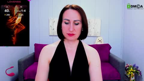 niasmithh online show from 5, 3, 2025