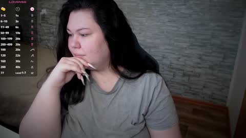 Snapshot of nicara_ chatting on 6, 3, 2025 nicara_ online show from 6, 3, 2025